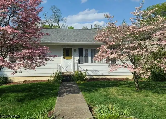 Property at 1208 Cambridge Ave, Morgantown, WV, 26505, 3 beds, 2 baths, [object Object]