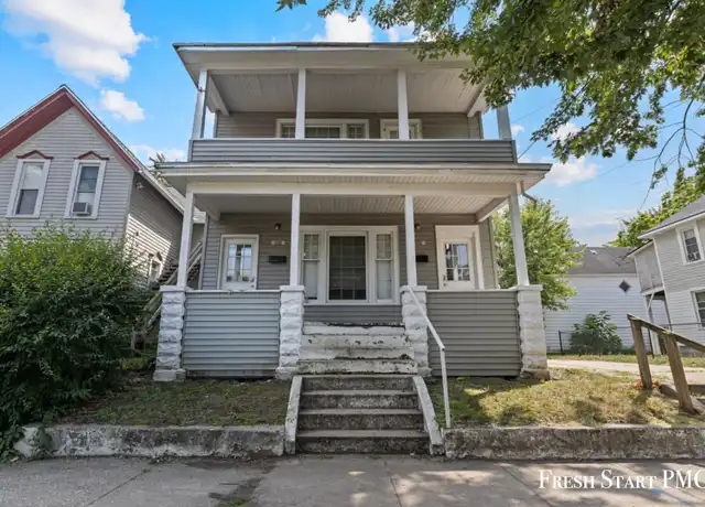 Property at 822 Watson St SW, Grand Rapids, MI, 49504, 2 beds, 1 bath, [object Object]