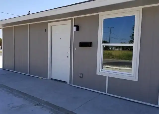 Property at 2937 Ruth St, Corpus Christi, TX, 78405, 2 beds, 1 bath, [object Object]