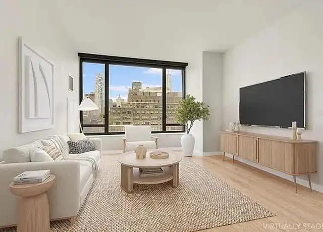Property at 111 Varick St Unit 19B, New York, NY, 10013, 1 bed, 1 bath, [object Object]