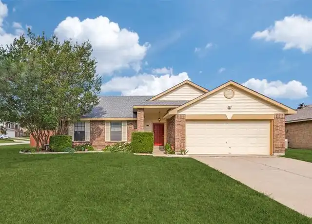Property at 5401 Briar Ln, Flower Mound, TX, 75028, 3 beds, 2 baths, [object Object]