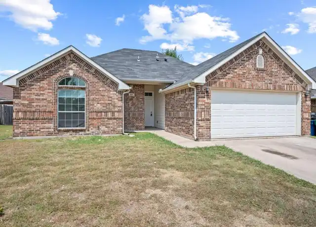 Property at 631 Antonio Ln, Waxahachie, TX, 75165, 3 beds, 2 baths, [object Object]