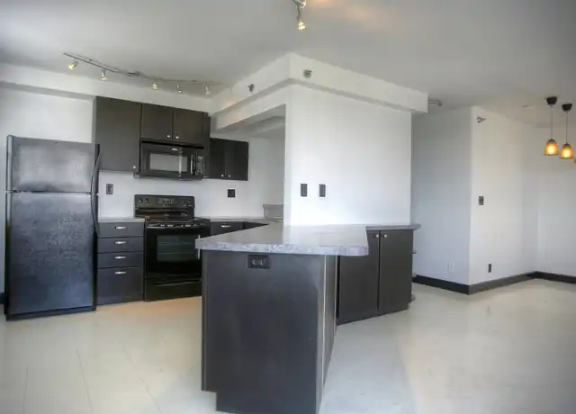 Property at 604 S 22nd St, Omaha, NE, 68102, 2 beds, 1 bath, [object Object]