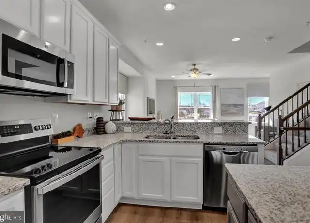 Property at 3395 Landmark Ct, Chambersburg, PA, 17201, 3 beds, 2.5 baths, [object Object]