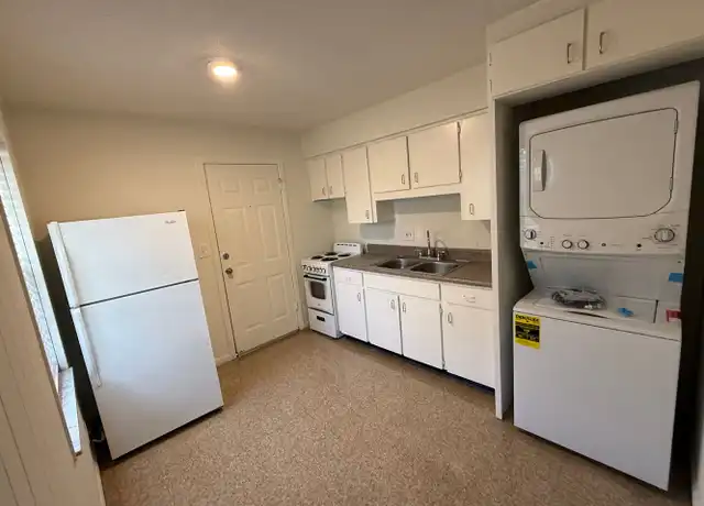 Property at 609 N Stella Ave Unit C, Lakeland, FL, 33801, 2 beds, 1 bath, [object Object]