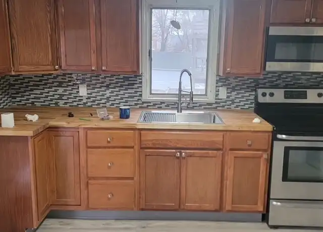 Property at 34 James St, Bristol, CT, 06010, 2 beds, 1 bath, [object Object]