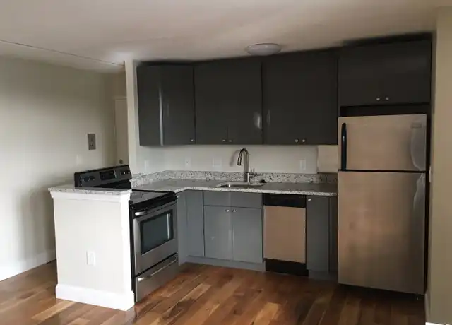 Property at 125 Trapelo Rd, Belmont, MA, 02478, 1 bed, 1 bath, [object Object]