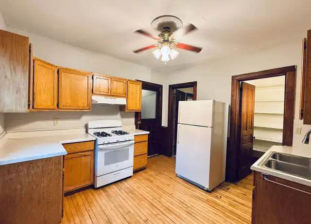 Property at 1214 E Mifflin St Unit 1, Madison, WI, 53703, 3 beds, 1 bath, [object Object]