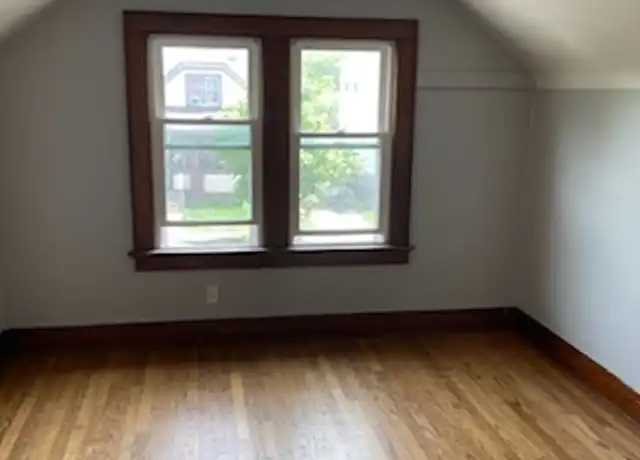 Property at 3721 N 2nd St, Milwaukee, WI, 53212, 2 beds, 1 bath, [object Object]