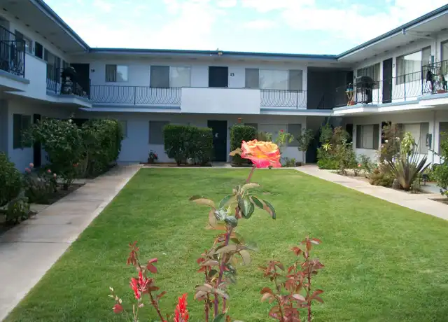 Property at 2950 Clairemont Dr Unit 22, San Diego, CA, 92117, 2 beds, 1 bath, [object Object]