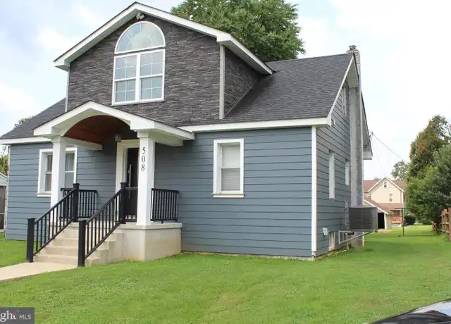 Property at 508 Chatham St Unit 2, Avondale, PA, 19311, 2 beds, 1 bath, [object Object]