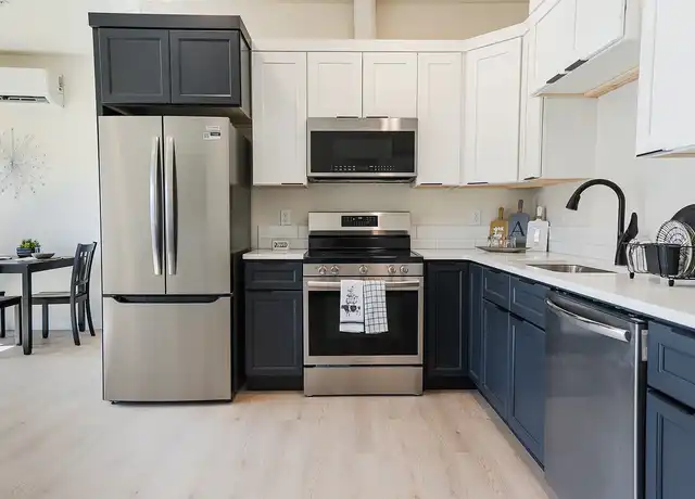 Property at Clearwater Lofts - 7275 W Clearwater Ave, Kennewick, WA, 99336, 0-1 beds, 1 bath, [object Object]