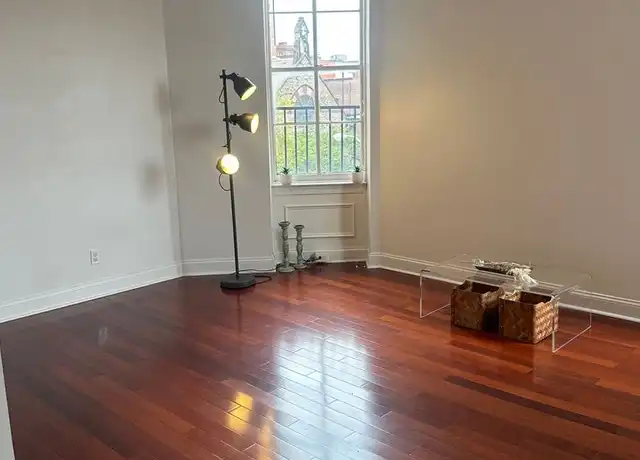 Property at 1039 N Calvert St Unit 3F, Baltimore, MD, 21202, 1 bed, 1 bath, [object Object]