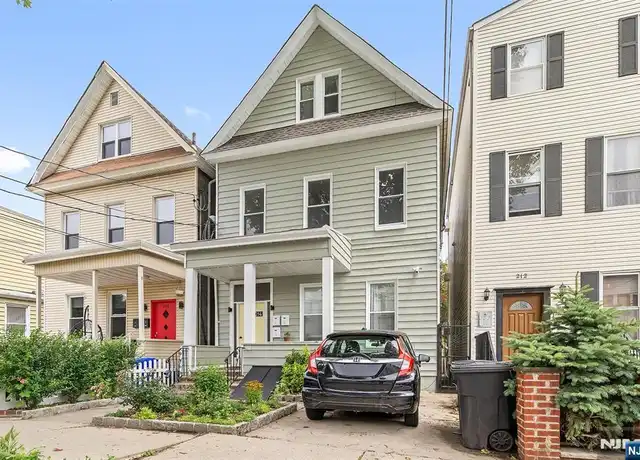 Property at 214 Dodd St Unit 2, Weehawken, NJ, 07086, 2 beds, 1 bath, [object Object]