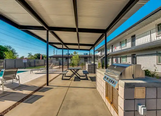 Property at Coronado 19 - 1707 N 18th St, Phoenix, AZ, 85006, 0-1 beds, 1 bath, [object Object]