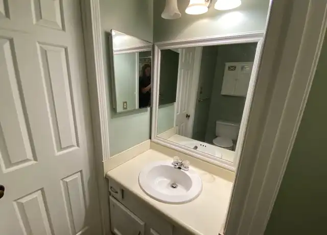 Property at 33 Summer Oaks Dr, Daphne, AL, 36526, 2 beds, 1.5 baths, [object Object]