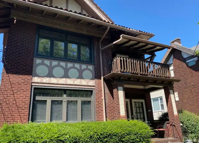 Property at 6401 Bartlett St, Pittsburgh, PA, 15217, 3 beds, 1 bath, [object Object]