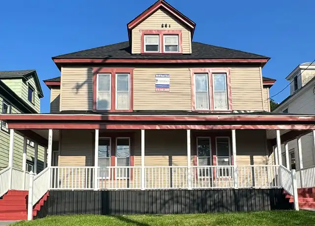 Property at 303 S Beech St Unit 1, Syracuse, NY, 13210, 5 beds, 2 baths, [object Object]