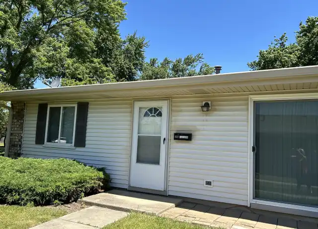 Property at 322 Whidah Ct #322, Schaumburg, IL, 60194, 2 beds, 1 bath, [object Object]