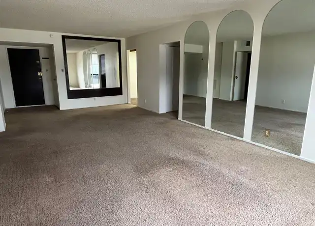 Property at 3930 University Center Dr #204, Las Vegas, NV, 89119, 2 beds, 1 bath, [object Object]