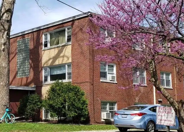 Property at 606 S Prairie St Unit 3, Champaign, IL, 61820, 1 bed, 1 bath, [object Object]