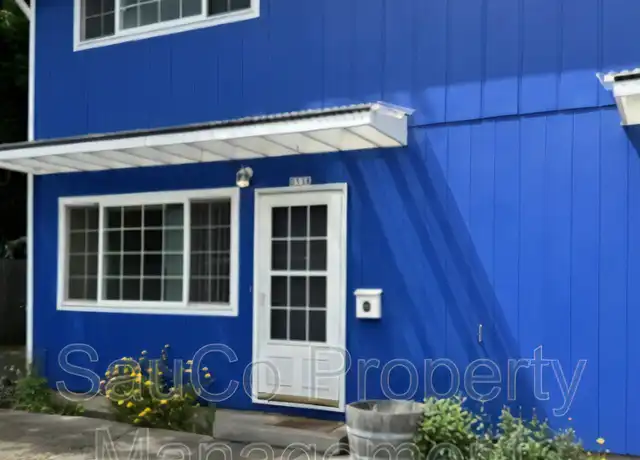 Property at 536 S Nebraska St, Portland, OR, 97239, 2 beds, 1 bath, [object Object]