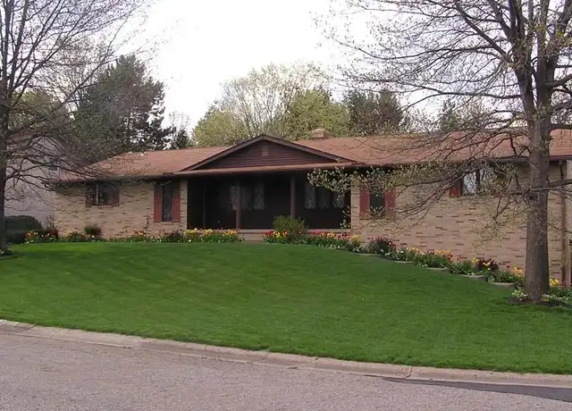 Property at 2131 Mohler Dr NW, North Canton, OH, 44720, 2 beds, 2 baths, [object Object]