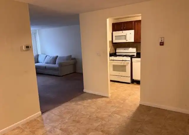 Property at 130 Avon St, Malden, MA, 02148, 1 bed, 1 bath, [object Object]