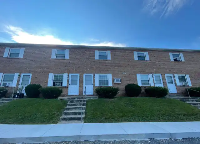 Property at 211 Rockingham Dr, Harrisonburg, VA, 22802, 1 bed, 1 bath, [object Object]