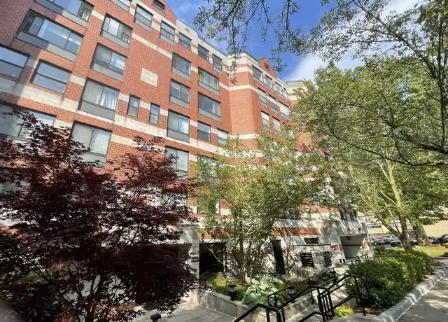 Property at 1933 Commonwealth Ave #604, Brighton, MA, 02135, 1 bed, 1 bath, [object Object]