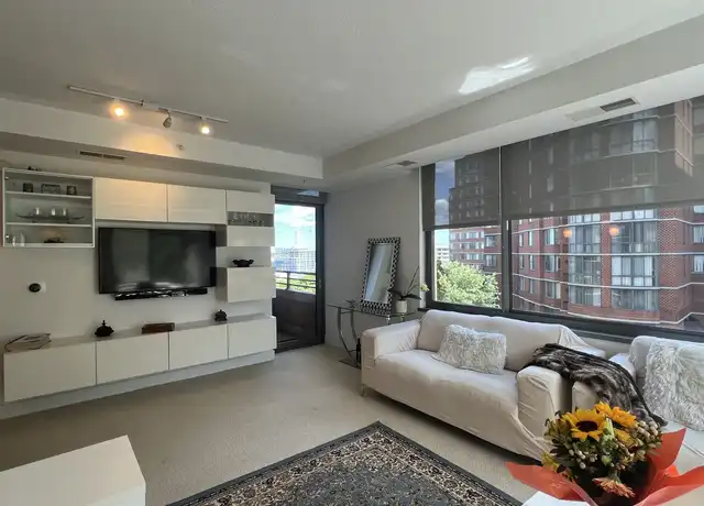 Property at 2001 15th St N #518, Arlington, VA, 22201, 2 beds, 1 bath, [object Object]