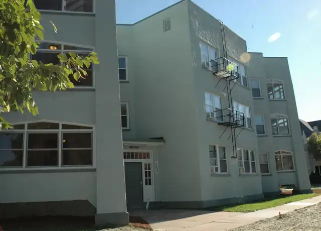 Property at 1407 3rd Ave SE Unit 1407-0303, Cedar Rapids, IA, 52403, 3 beds, 1 bath, [object Object]