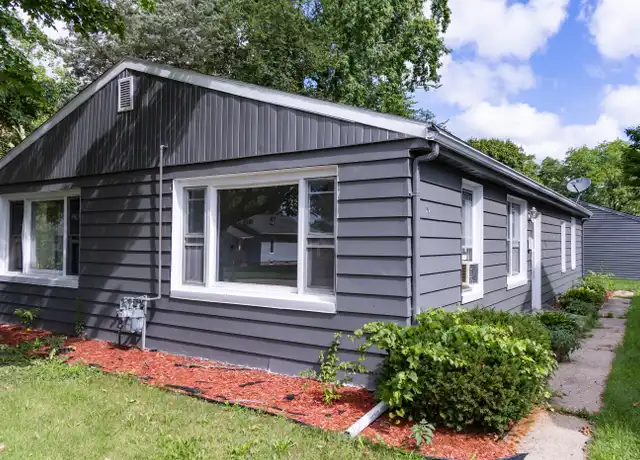 Property at 3023 Parkside Ave Unit 1, Rockford, IL, 61101, 1 bed, 1 bath, [object Object]