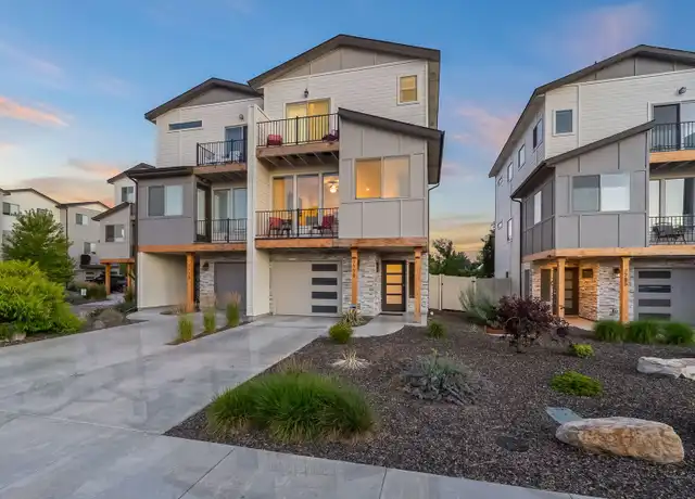 Property at 7779 W Crestwood Dr, Boise, ID, 83704, 3 beds, 2.5 baths, [object Object]