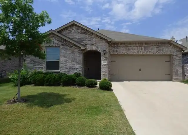 Property at 9353 Comanche Ridge Dr, Fort Worth, TX, 76131, 3 beds, 2 baths, [object Object]