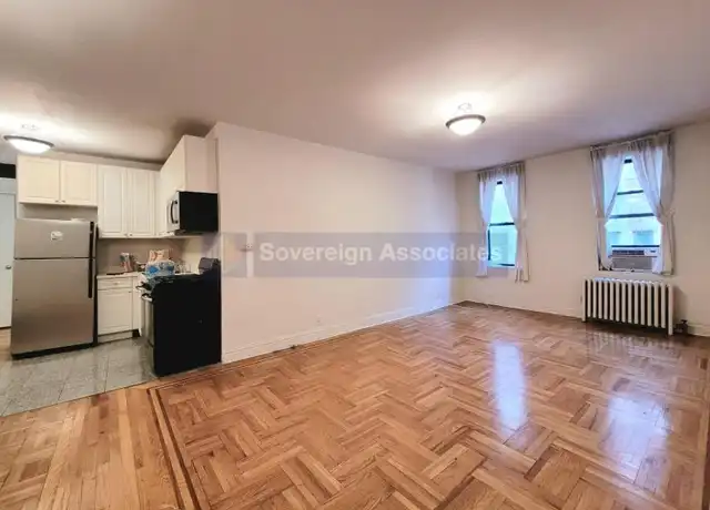 Property at 660 Fort Washington Ave, New York, NY, 10040, 3 beds, 1 bath, [object Object]