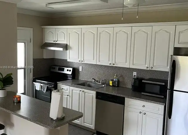 Property at 898 NW 45th Ave #42, Miami, FL, 33126, 2 beds, 1 bath, [object Object]