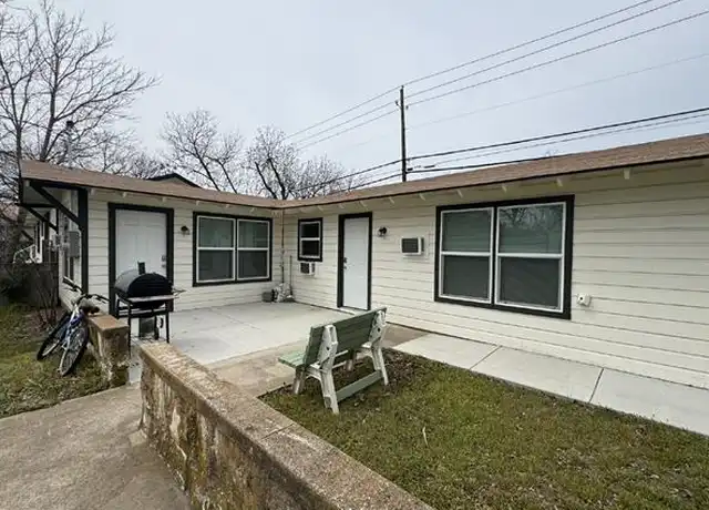 Property at 1120 W Frey St, Stephenville, TX, 76401, 5 beds, 2 baths, [object Object]