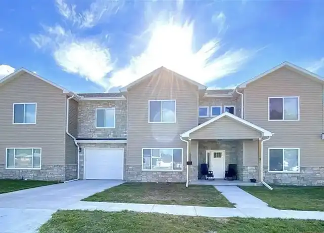 Property at 4842 Adams St Unit 2, Lincoln, NE, 68504, 4 beds, 2.5 baths, [object Object]