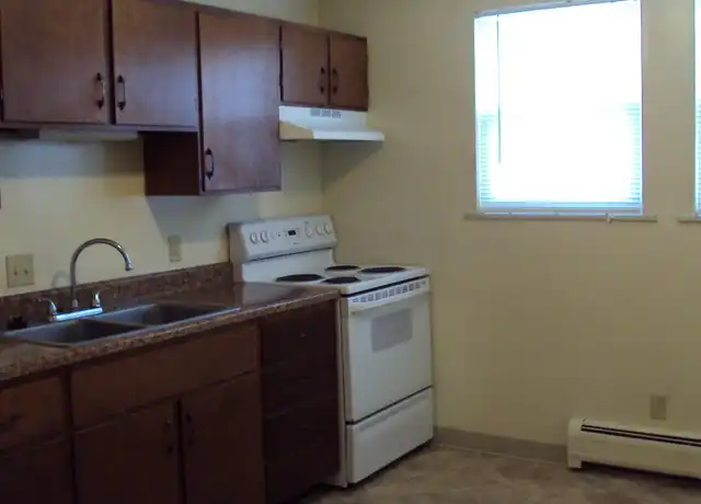 Property at 300 Sheridan Park Unit 016, Geneva, NY, 14456, 1 bed, 1 bath, [object Object]