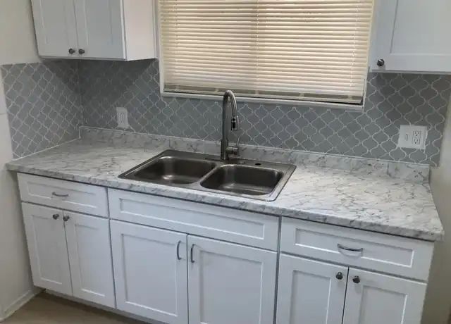 Property at 910 Carson St, Barstow, CA, 92311, 2 beds, 1 bath, [object Object]