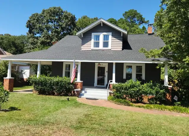 Property at 114 W Donaldson Ave, Raeford, NC, 28376, 3 beds, 2 baths, [object Object]
