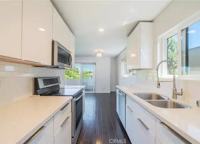 Property at 1601 Veteran Ave Unit 301-301, Los Angeles, CA, 90024, 2 beds, 2 baths, [object Object]