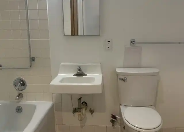 Property at 745 Walnut St Unit 407, Gadsden, AL, 35901, 0 beds, 1 bath, [object Object]
