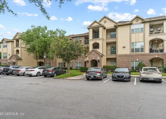 Property at 7800 Point Meadows Dr #526, Jacksonville, FL, 32256, 1 bed, 1 bath, [object Object]