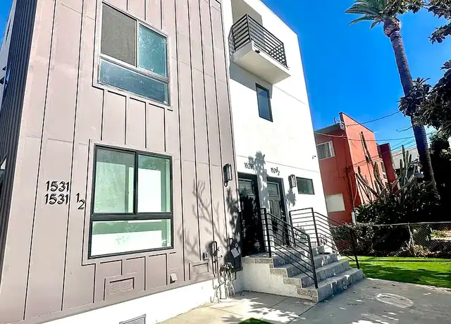 Property at 1529 W 35th Pl, Los Angeles, CA, 90018, 3-9 beds, 3-9 baths, [object Object]