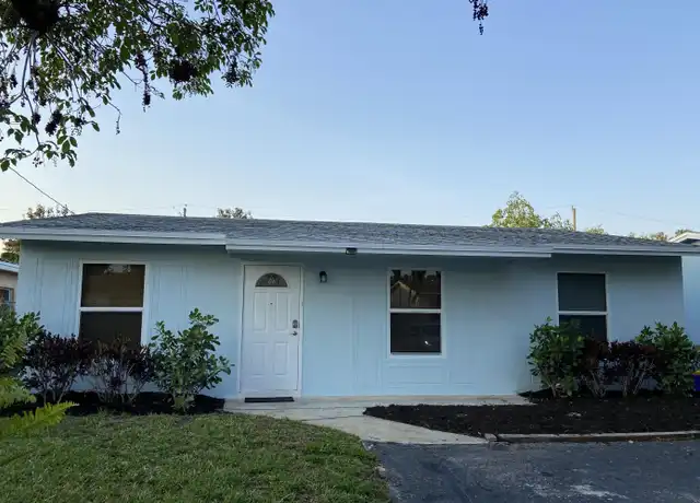 Property at 209 Coventry St, Boca Raton, FL, 33487, 3 beds, 2 baths, [object Object]