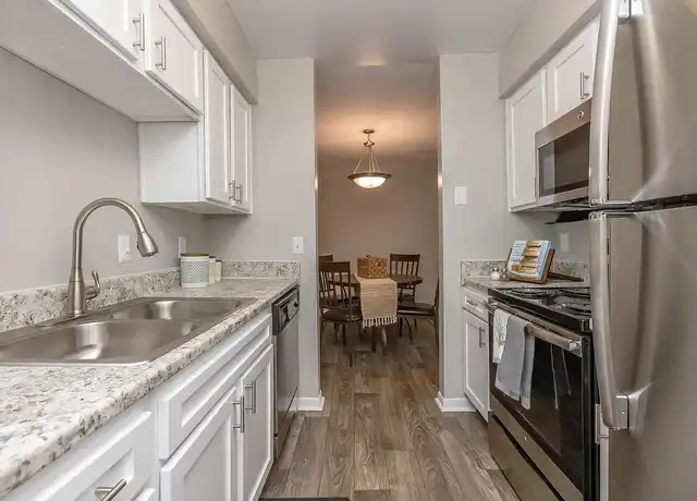 Property at Graymere - 1955 Union Pl, Columbia, TN, 38401, 1-3 bed, 1-2.5 bath, [object Object]