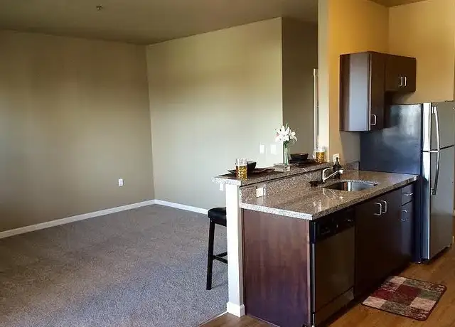 Photo of 3517 Hill St SE, Albany, OR 97322