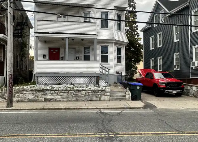 Property at 872 Chalkstone Ave Unit 2, Providence, RI, 02908, 3 beds, 1 bath, [object Object]